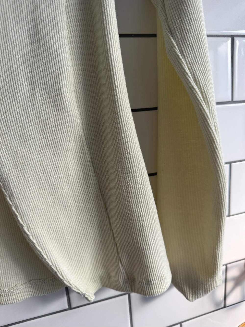 ASOS Pale Yellow Ribbed Button-Up Cardigan - Picture 3 of 7
